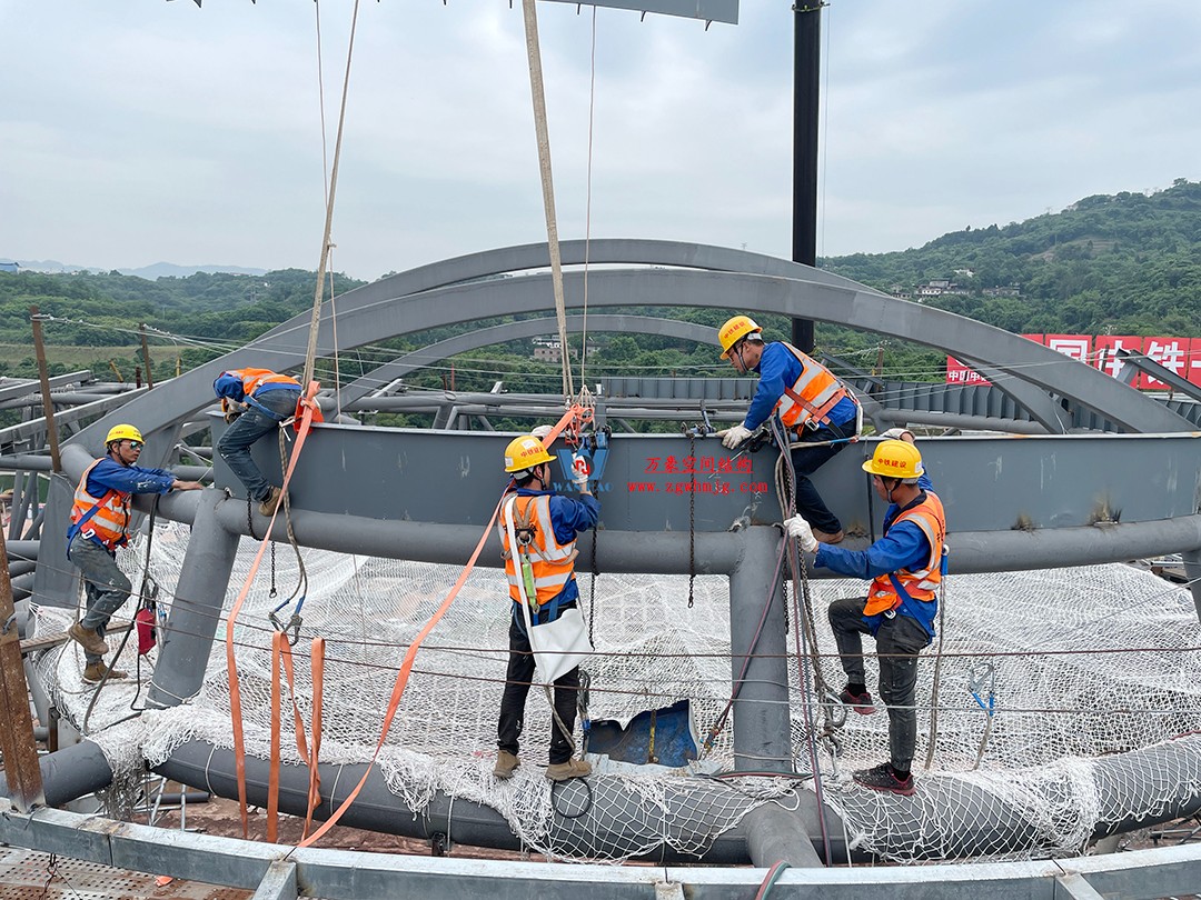 重慶東站站房正在加速建設，全力繪就項目新篇章